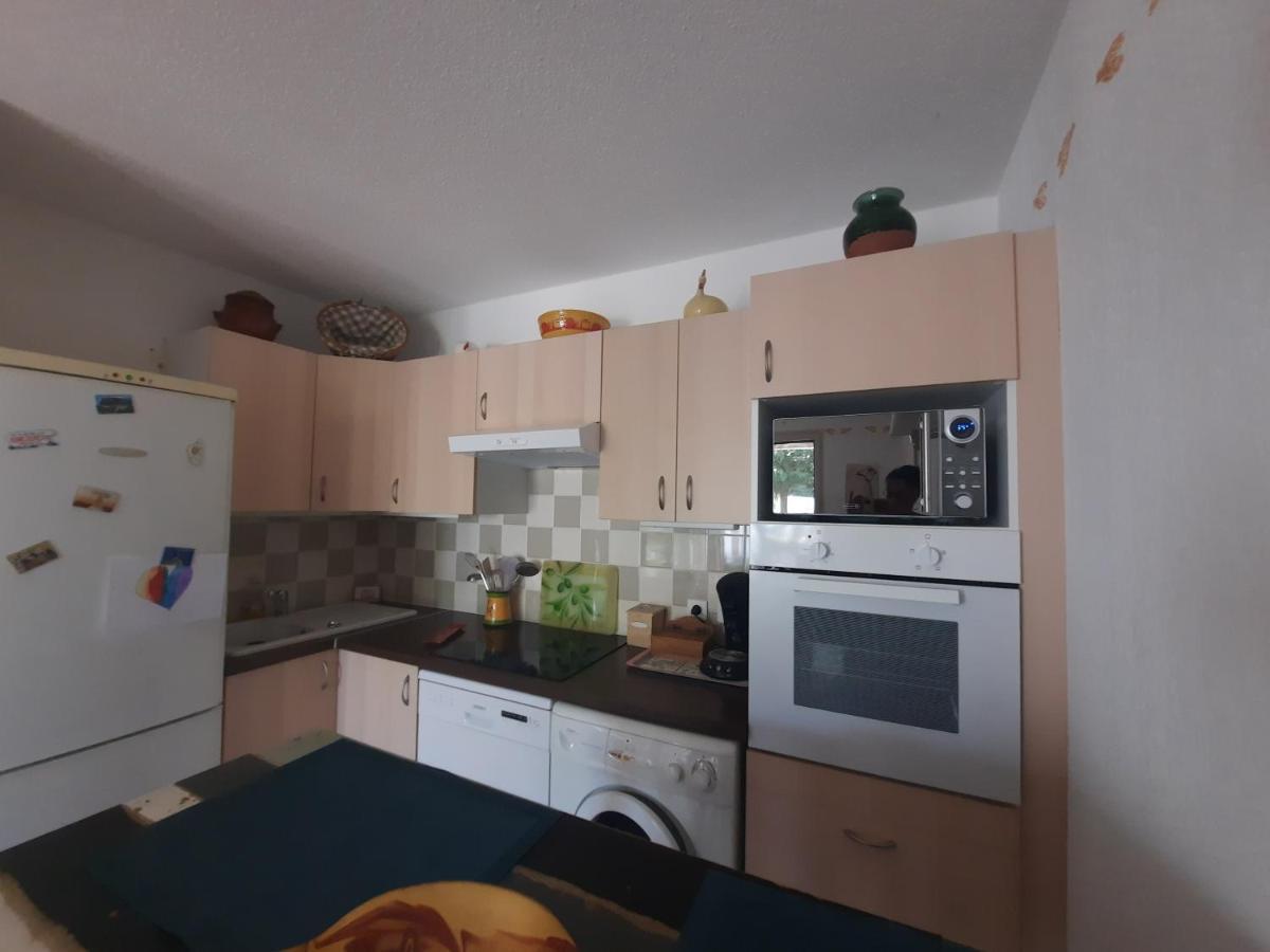 Petit Appartement Aux Stes Maries De La Mer Сент-Мари-де-ла-Мер Экстерьер фото